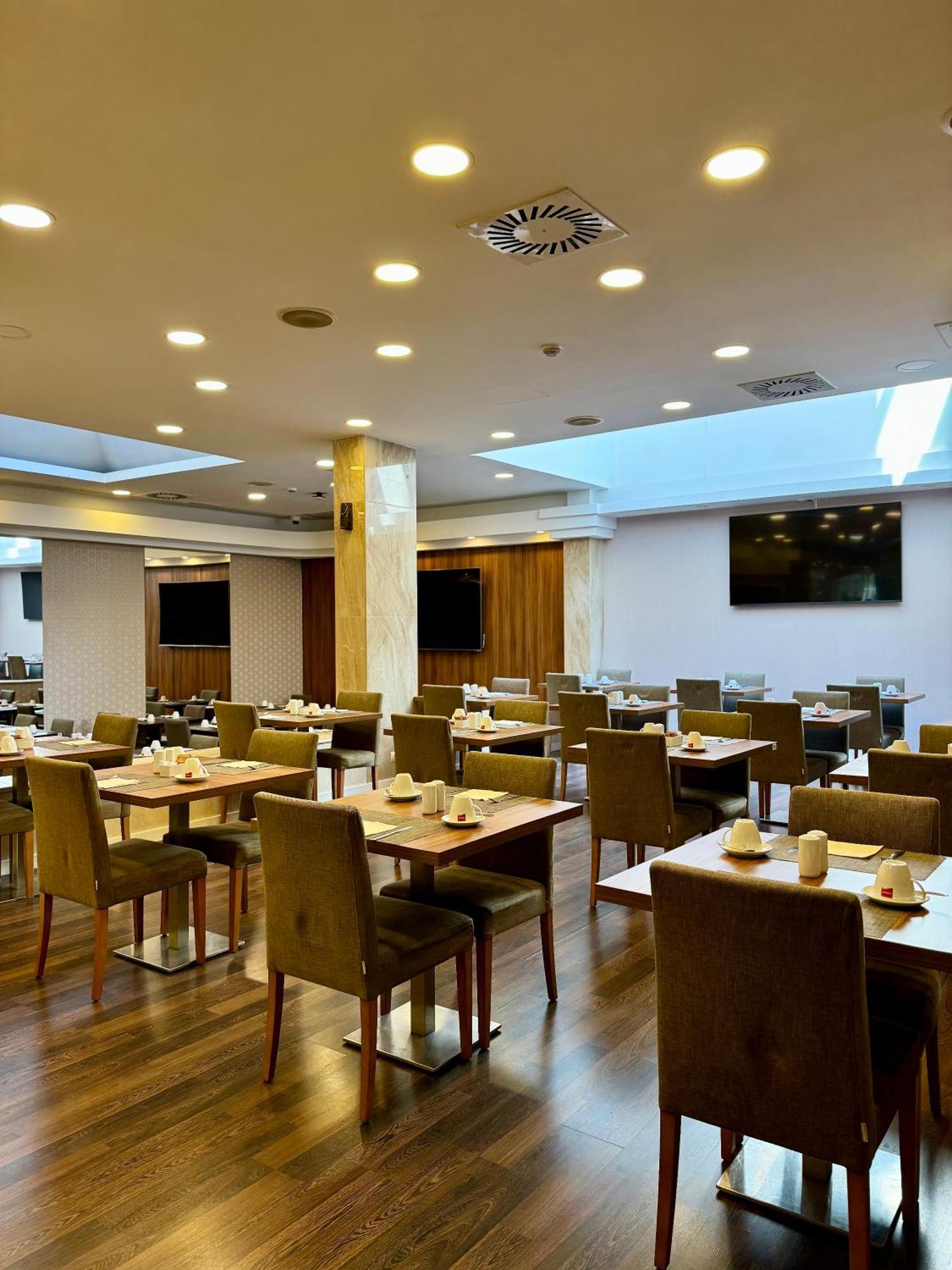 Masa Hotel Almirante Lisbon Bagian luar foto