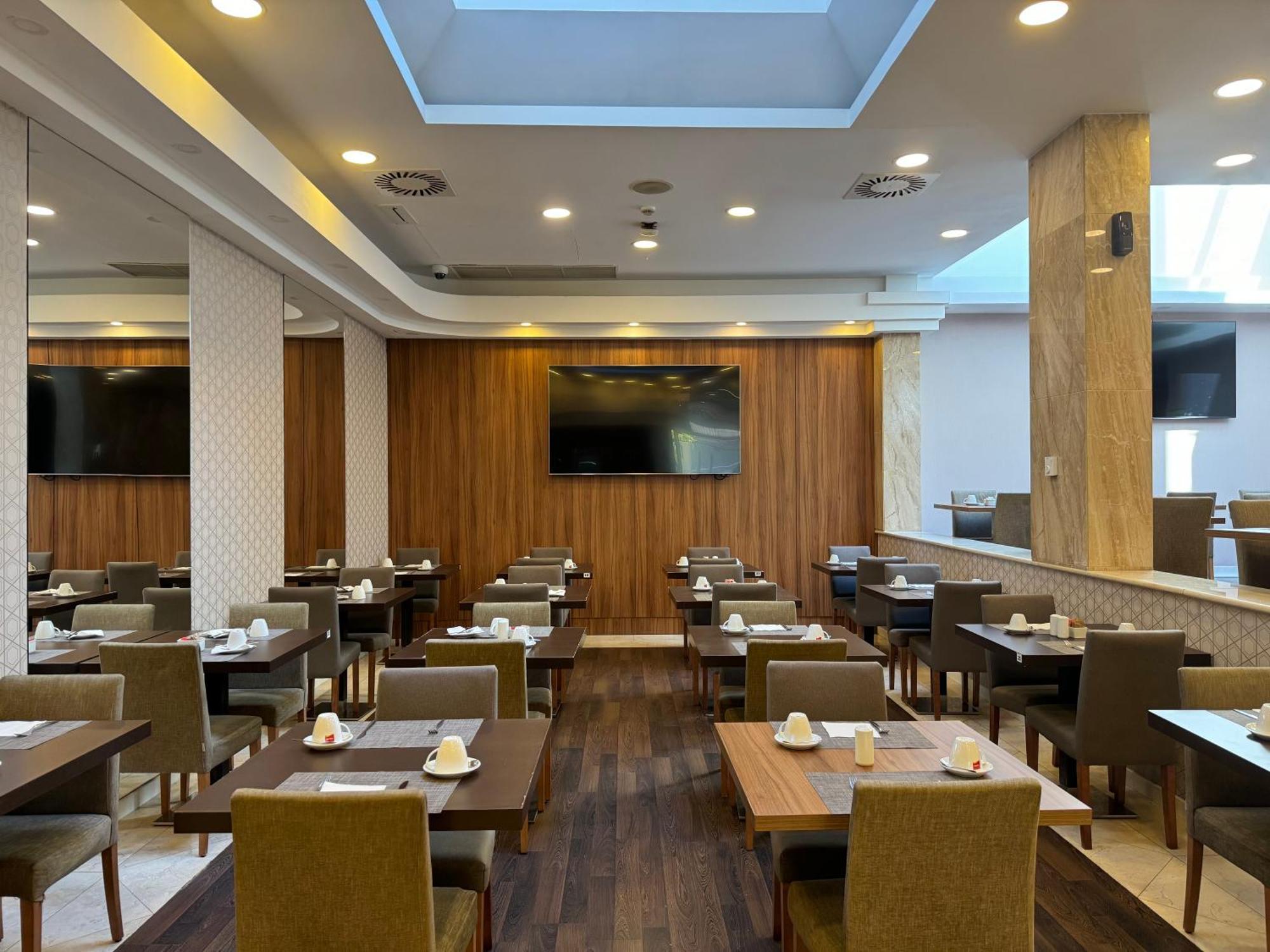 Masa Hotel Almirante Lisbon Bagian luar foto
