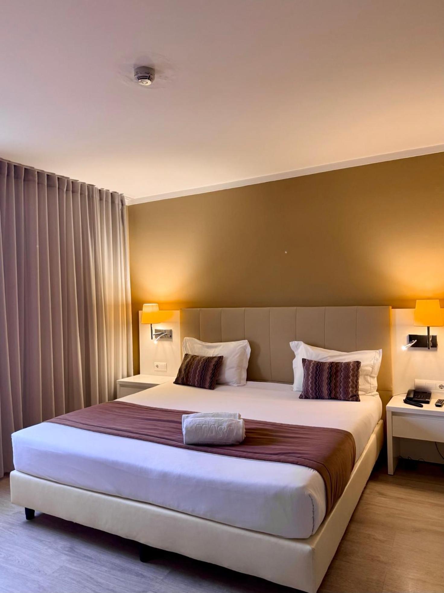 Masa Hotel Almirante Lisbon Bagian luar foto